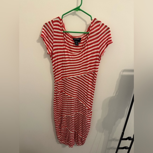 Max Edition Dresses & Skirts - Max Edition Red and White Striped Knit Dress